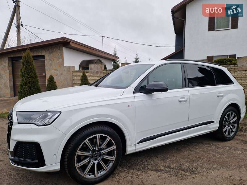 Внедорожник / Кроссовер Audi Q7 2023 в Киеве фото 9 Внедорожник / Кроссовер Audi Q7 2023 в Киеве