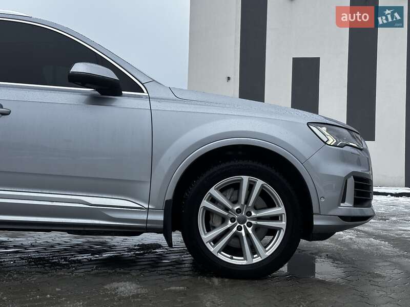 Внедорожник / Кроссовер Audi Q7 2022 в Львове фото 15 Внедорожник / Кроссовер Audi Q7 2022 в Львове