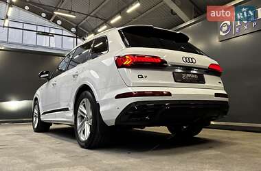 Позашляховик / Кросовер Audi Q7 2022 в Києві