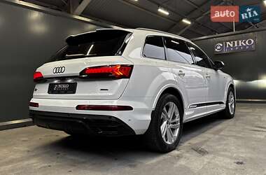 Позашляховик / Кросовер Audi Q7 2022 в Києві