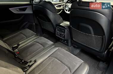Позашляховик / Кросовер Audi Q7 2022 в Києві
