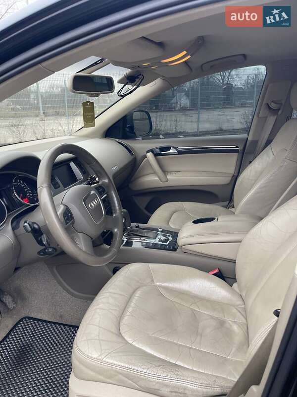 Внедорожник / Кроссовер Audi Q7 2006 в Черновцах фото 9 Внедорожник / Кроссовер Audi Q7 2006 в Черновцах