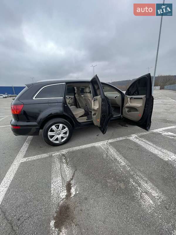 Внедорожник / Кроссовер Audi Q7 2006 в Черновцах фото 4 Внедорожник / Кроссовер Audi Q7 2006 в Черновцах