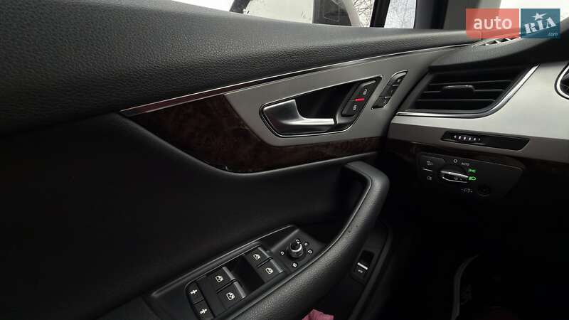 Позашляховик / Кросовер Audi Q7 2017 в Горішніх Плавнях фото 6 Позашляховик / Кросовер Audi Q7 2017 в Горішніх Плавнях