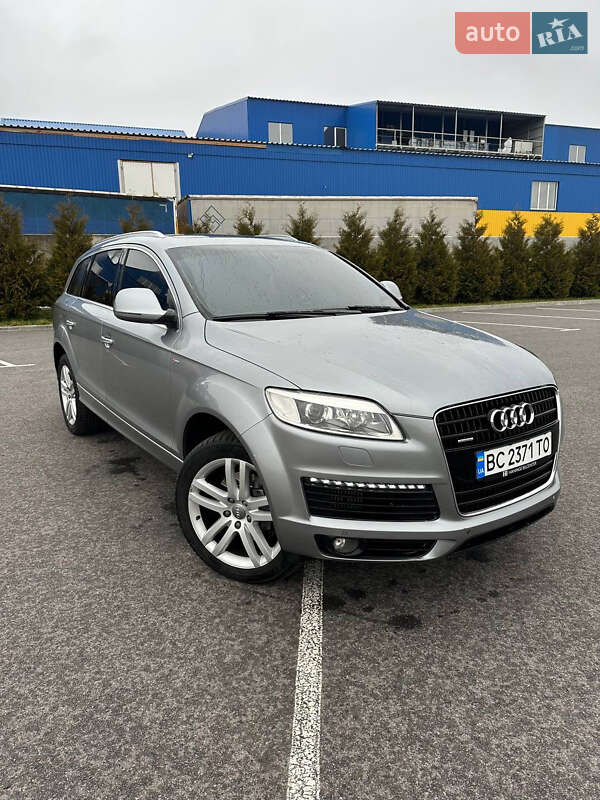 Внедорожник / Кроссовер Audi Q7 2007 в Хмельнике