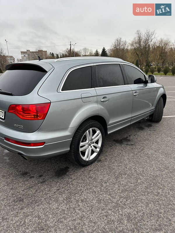 Внедорожник / Кроссовер Audi Q7 2007 в Хмельнике