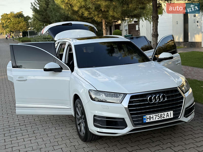 Внедорожник / Кроссовер Audi Q7 2018 в Одессе фото 65 Внедорожник / Кроссовер Audi Q7 2018 в Одессе