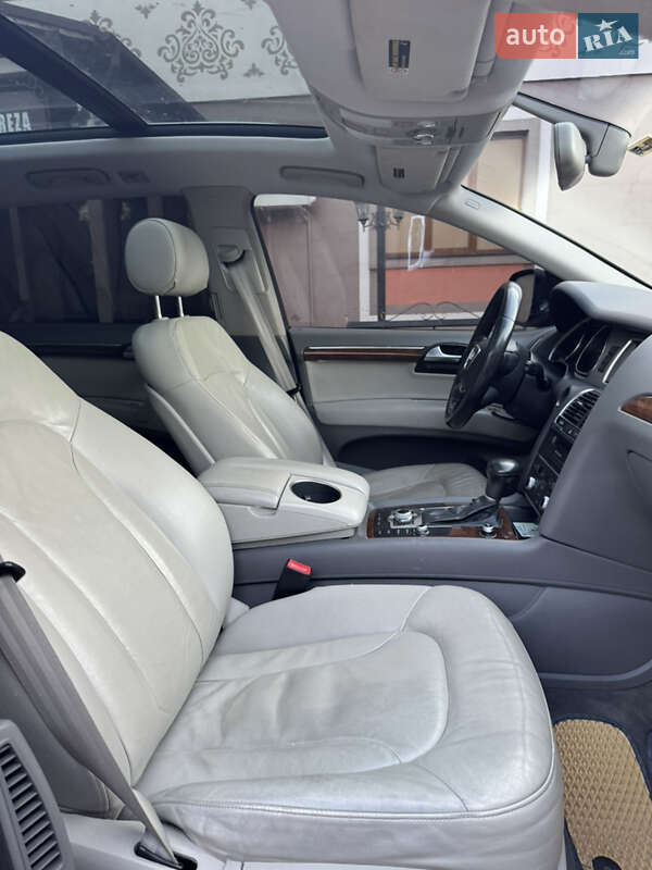 Внедорожник / Кроссовер Audi Q7 2012 в Львове фото 35 Внедорожник / Кроссовер Audi Q7 2012 в Львове