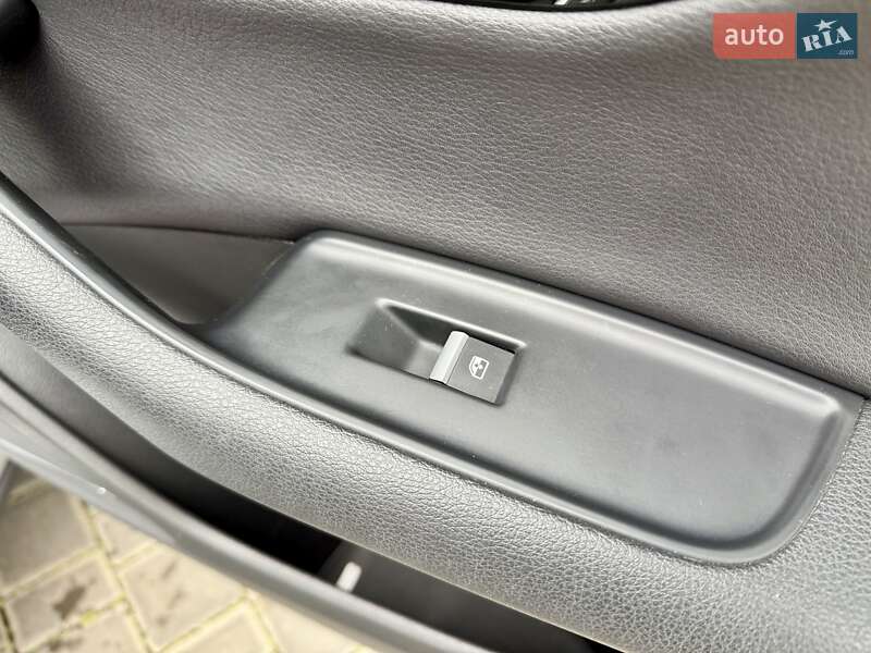 Внедорожник / Кроссовер Audi Q7 2015 в Одессе фото 56 Внедорожник / Кроссовер Audi Q7 2015 в Одессе