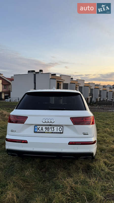 Внедорожник / Кроссовер Audi Q7 2017 в Львове
