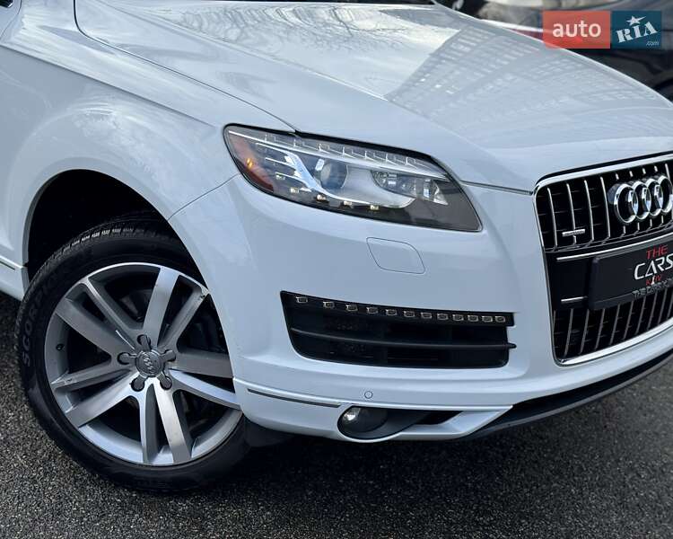Внедорожник / Кроссовер Audi Q7 2012 в Киеве