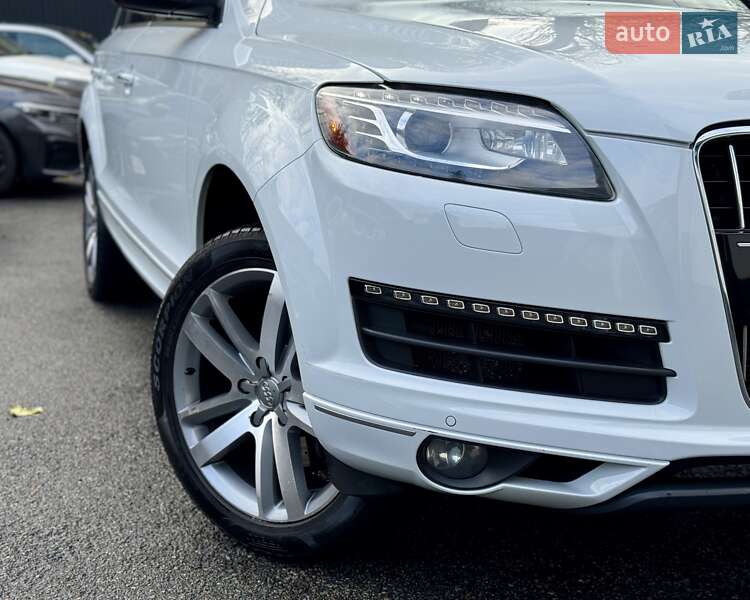 Внедорожник / Кроссовер Audi Q7 2012 в Киеве