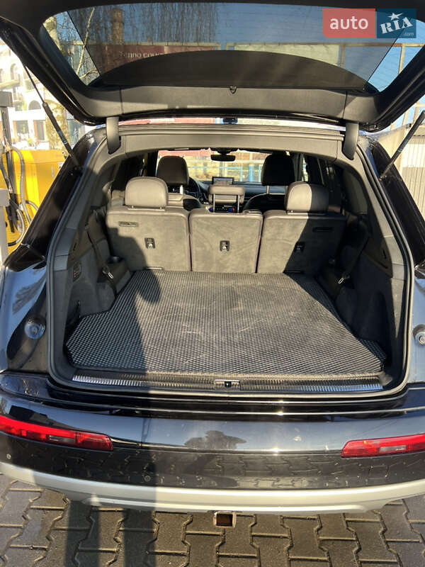 Внедорожник / Кроссовер Audi Q7 2016 в Черновцах фото 9 Внедорожник / Кроссовер Audi Q7 2016 в Черновцах