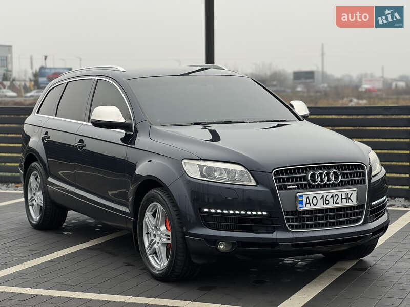 Внедорожник / Кроссовер Audi Q7 2007 в Мукачево