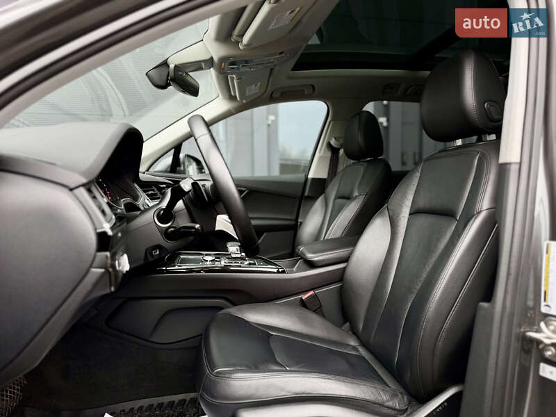 Внедорожник / Кроссовер Audi Q7 2018 в Киеве фото 17 Внедорожник / Кроссовер Audi Q7 2018 в Киеве