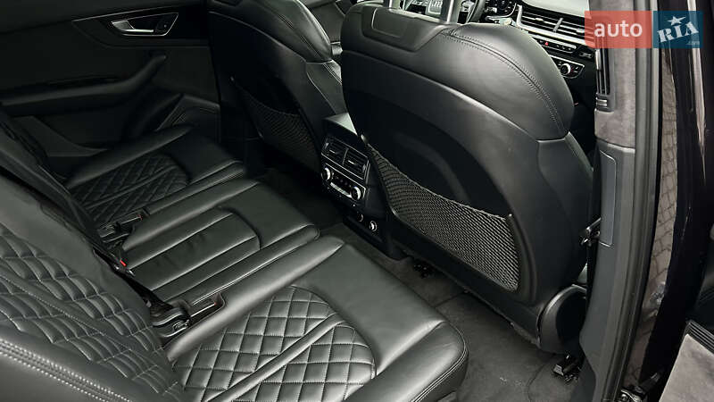 Внедорожник / Кроссовер Audi Q7 2018 в Львове фото 35 Внедорожник / Кроссовер Audi Q7 2018 в Львове
