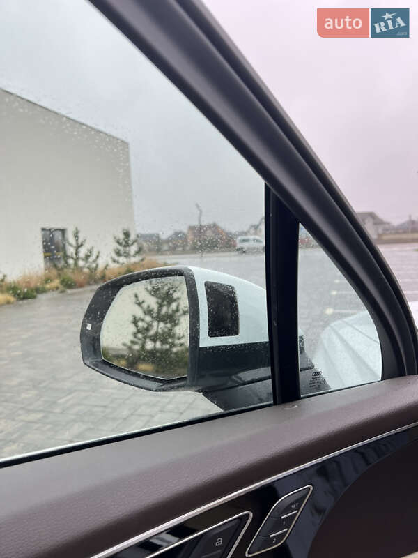 Внедорожник / Кроссовер Audi Q7 2017 в Луцке