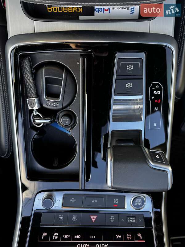 Внедорожник / Кроссовер Audi Q7 2021 в Киеве