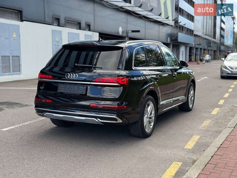 Внедорожник / Кроссовер Audi Q7 2020 в Киеве фото 6 Внедорожник / Кроссовер Audi Q7 2020 в Киеве