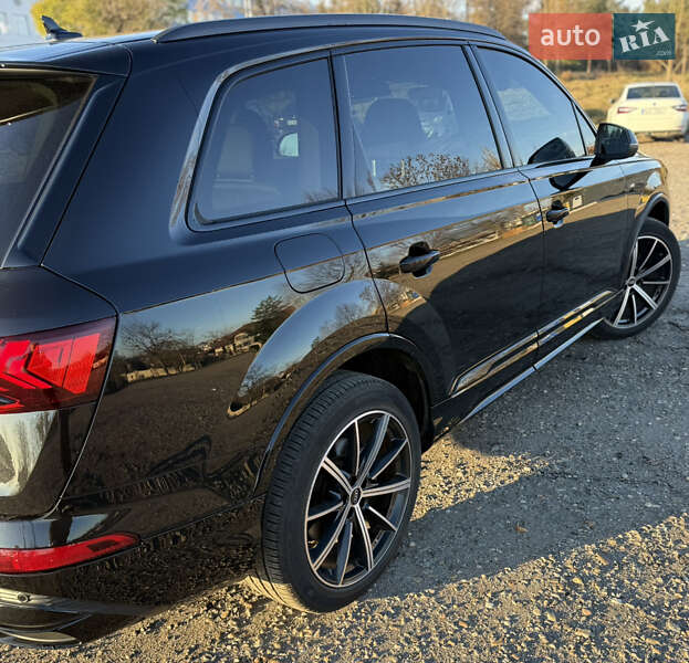 Внедорожник / Кроссовер Audi Q7 2023 в Ужгороде фото 3 Внедорожник / Кроссовер Audi Q7 2023 в Ужгороде