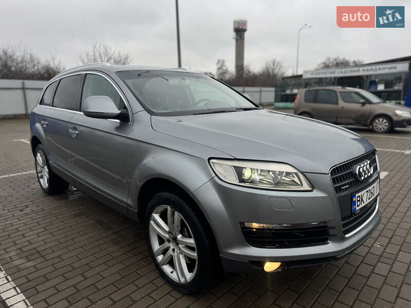 Внедорожник / Кроссовер Audi Q7 2006 в Дубно фото 5 Внедорожник / Кроссовер Audi Q7 2006 в Дубно