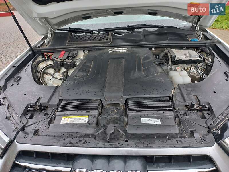 Внедорожник / Кроссовер Audi Q7 2018 в Дубно