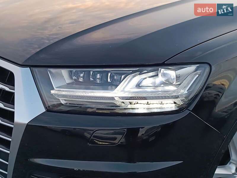 Внедорожник / Кроссовер Audi Q7 2015 в Львове