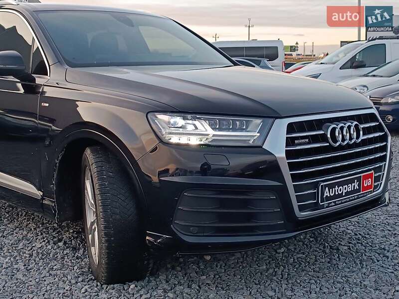 Внедорожник / Кроссовер Audi Q7 2015 в Львове