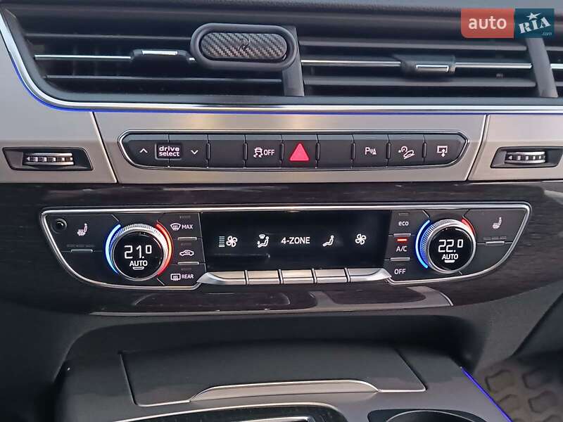 Внедорожник / Кроссовер Audi Q7 2015 в Львове