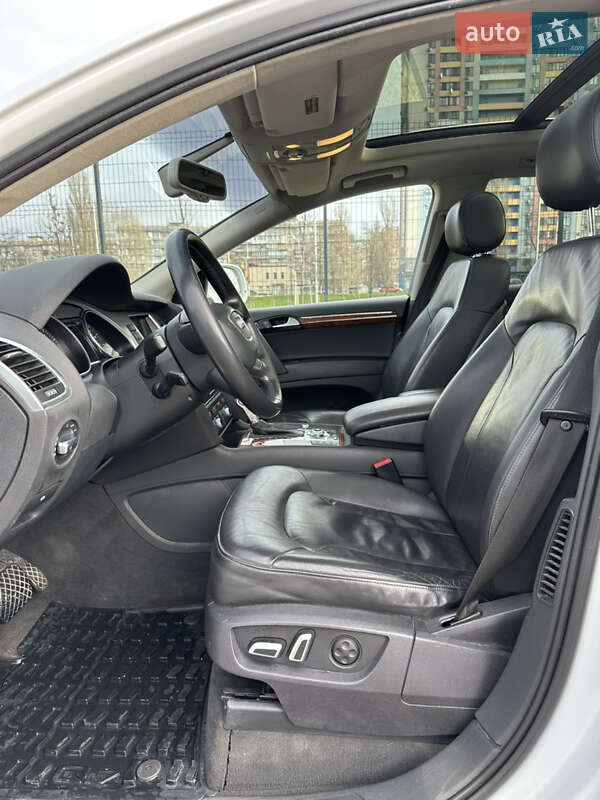 Внедорожник / Кроссовер Audi Q7 2014 в Киеве фото 14 Внедорожник / Кроссовер Audi Q7 2014 в Киеве
