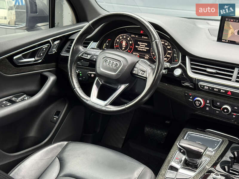 Внедорожник / Кроссовер Audi Q7 2016 в Ковеле