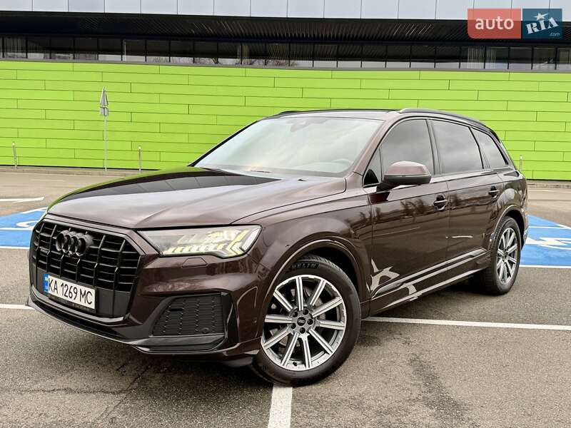 Внедорожник / Кроссовер Audi Q7 2022 в Киеве