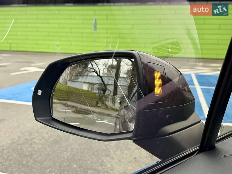 Внедорожник / Кроссовер Audi Q7 2022 в Киеве