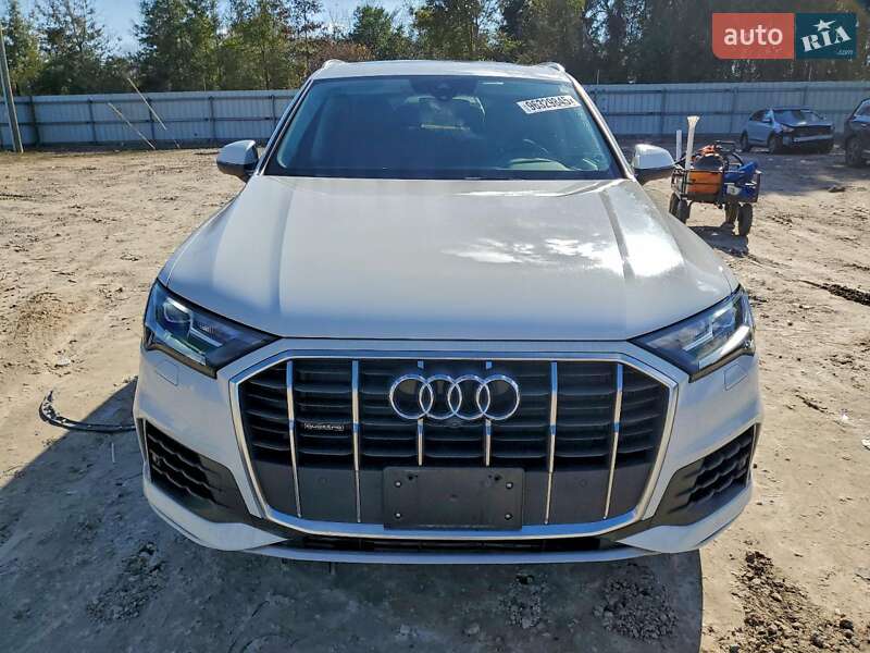 Внедорожник / Кроссовер Audi Q7 2019 в Киеве