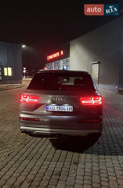 Внедорожник / Кроссовер Audi Q7 2018 в Ужгороде