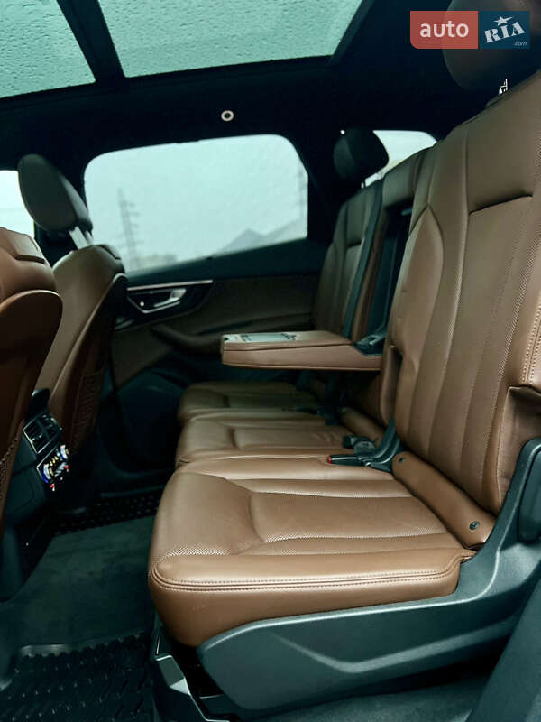 Внедорожник / Кроссовер Audi Q7 2017 в Львове фото 31 Внедорожник / Кроссовер Audi Q7 2017 в Львове
