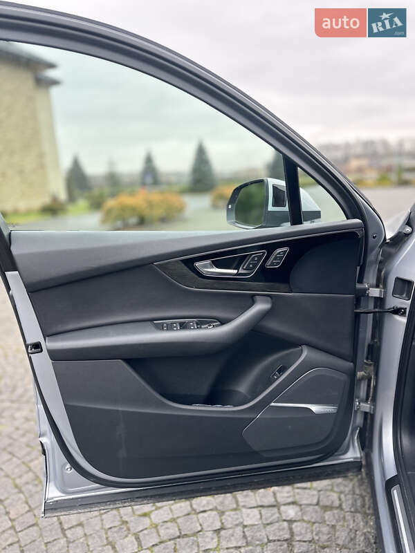 Внедорожник / Кроссовер Audi Q7 2017 в Львове фото 63 Внедорожник / Кроссовер Audi Q7 2017 в Львове