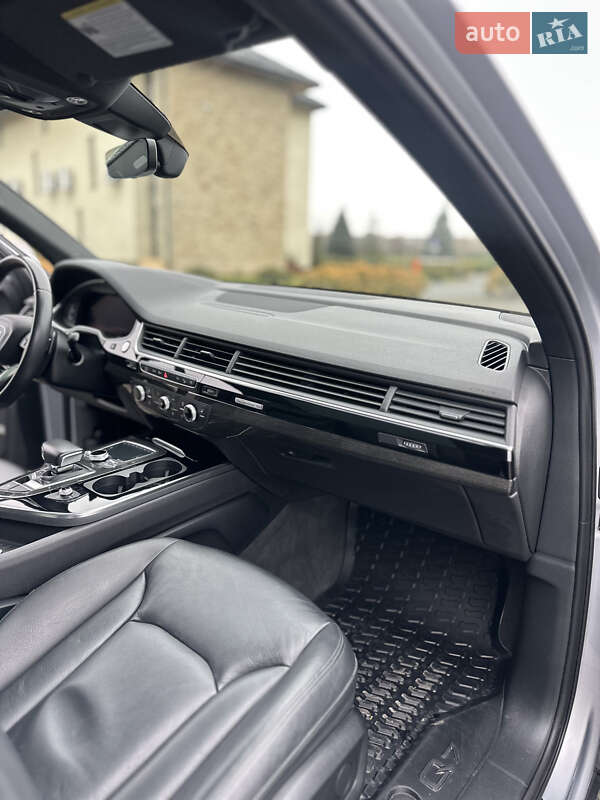 Внедорожник / Кроссовер Audi Q7 2017 в Львове фото 75 Внедорожник / Кроссовер Audi Q7 2017 в Львове