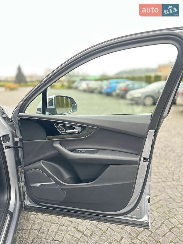 Внедорожник / Кроссовер Audi Q7 2017 в Львове фото 82 Внедорожник / Кроссовер Audi Q7 2017 в Львове