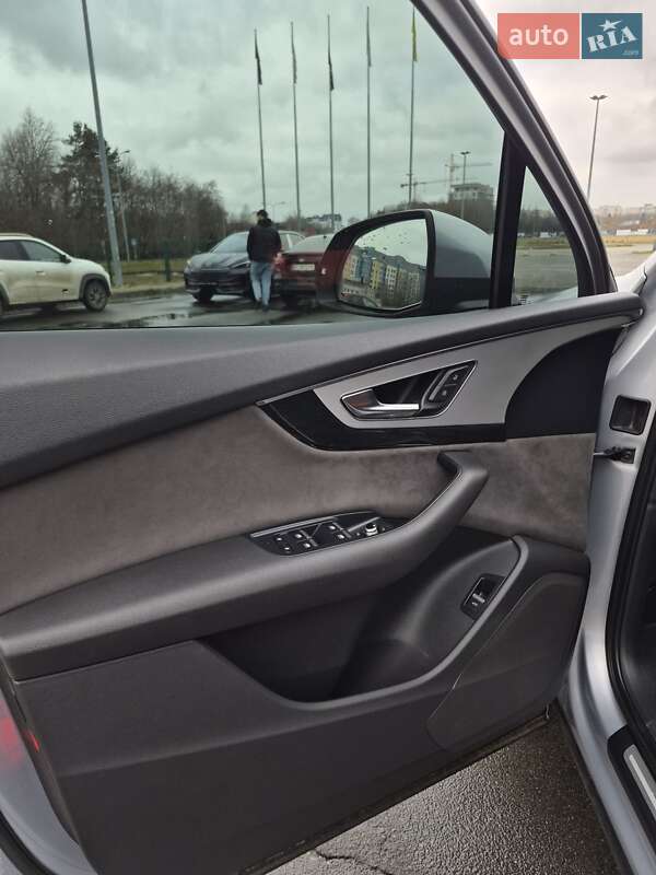 Внедорожник / Кроссовер Audi Q7 2015 в Львове фото 43 Внедорожник / Кроссовер Audi Q7 2015 в Львове