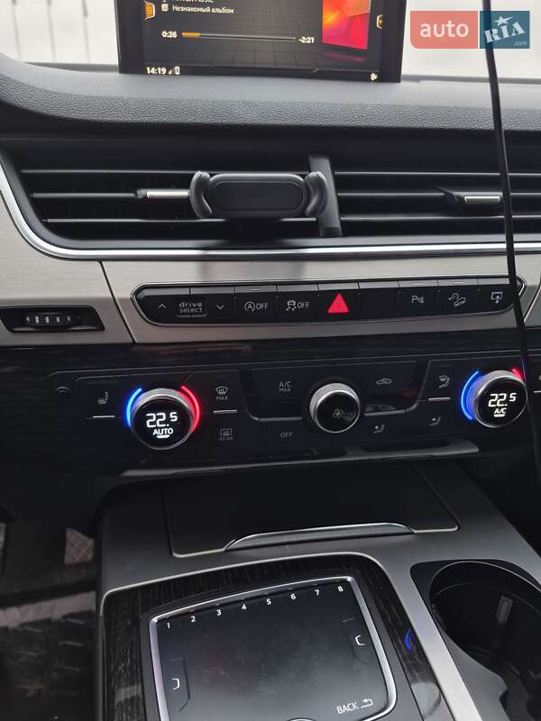 Внедорожник / Кроссовер Audi Q7 2015 в Львове фото 47 Внедорожник / Кроссовер Audi Q7 2015 в Львове