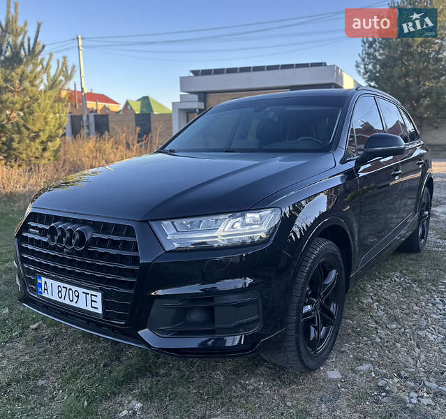 Внедорожник / Кроссовер Audi Q7 2016 в Киеве