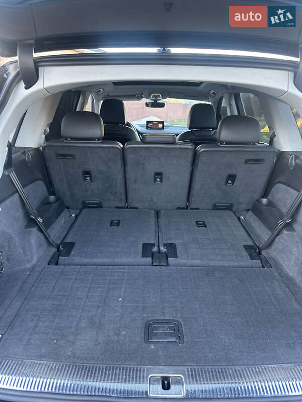 Внедорожник / Кроссовер Audi Q7 2016 в Киеве