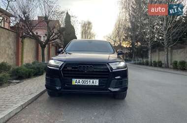 Позашляховик / Кросовер Audi Q7 2017 в Києві