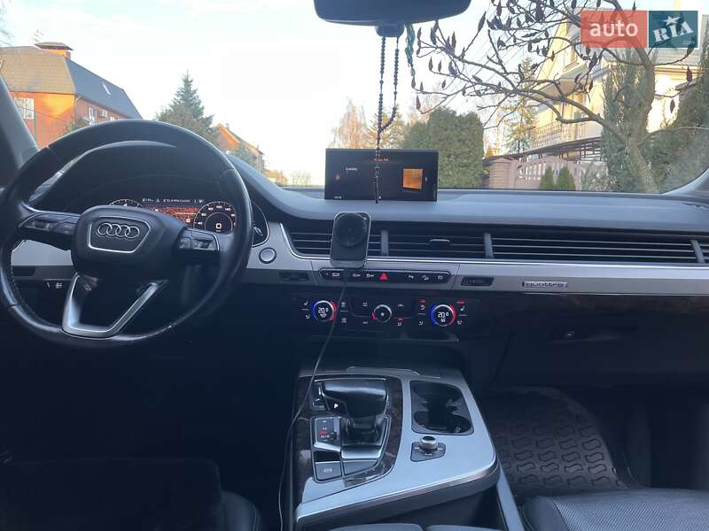 Внедорожник / Кроссовер Audi Q7 2017 в Киеве фото 12 Внедорожник / Кроссовер Audi Q7 2017 в Киеве