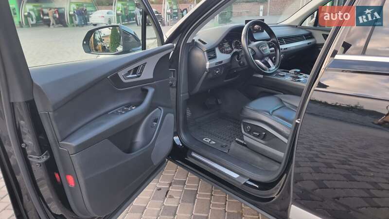 Внедорожник / Кроссовер Audi Q7 2017 в Кропивницком фото 27 Внедорожник / Кроссовер Audi Q7 2017 в Кропивницком