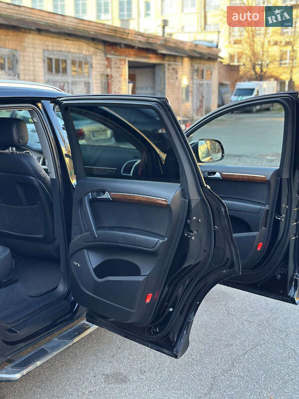 Внедорожник / Кроссовер Audi Q7 2014 в Чернигове фото 24 Внедорожник / Кроссовер Audi Q7 2014 в Чернигове