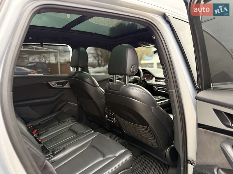 Внедорожник / Кроссовер Audi Q7 2016 в Черновцах фото 22 Внедорожник / Кроссовер Audi Q7 2016 в Черновцах