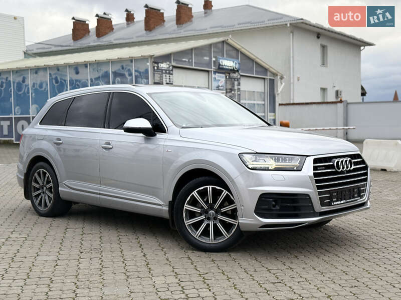Внедорожник / Кроссовер Audi Q7 2016 в Черновцах фото Внедорожник / Кроссовер Audi Q7 2016 в Черновцах