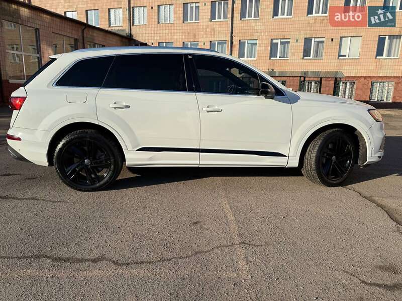 Внедорожник / Кроссовер Audi Q7 2020 в Ровно фото 10 Внедорожник / Кроссовер Audi Q7 2020 в Ровно